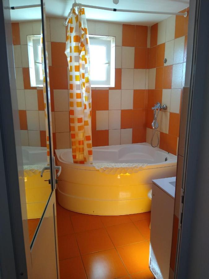 Casa Doina Hotel ดูอาเซชิ ซิ เตร ออกุสต์ ภายนอก รูปภาพ